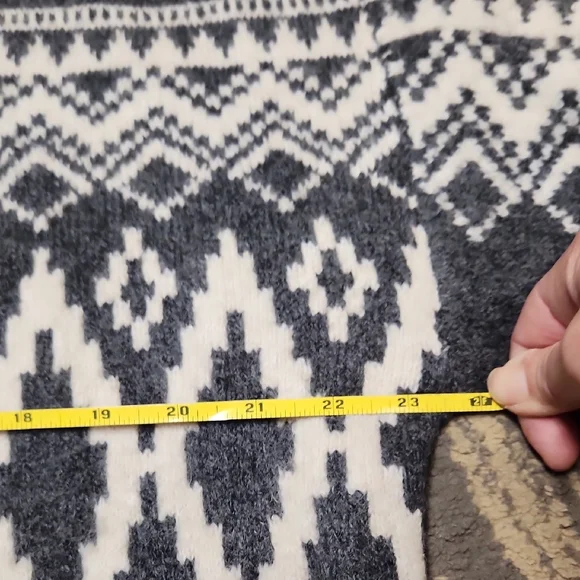 Lucky Brand Charcoal and Ivory Cardigan - Picture 8 of 9